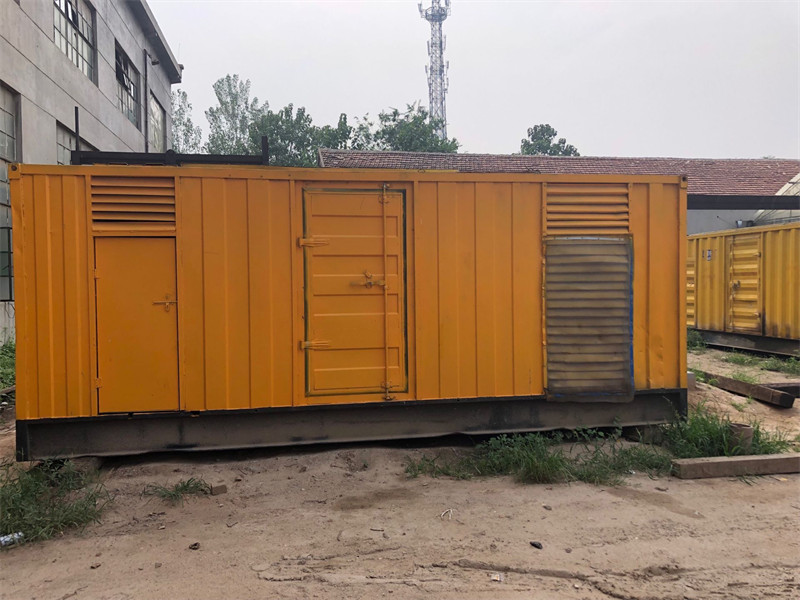 西充发电机出租进行负载测试时，电瓶电量不足的具体判断标准是什么？